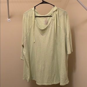 Danskin Now Hooded shirt